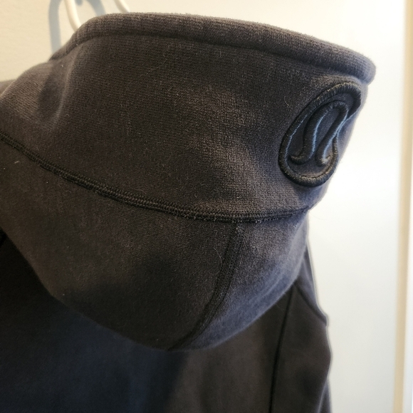 Lululemon Scuba Hoodie Hoody Hooded Sweatshirt Black Size 6 - Picture 8 of 13